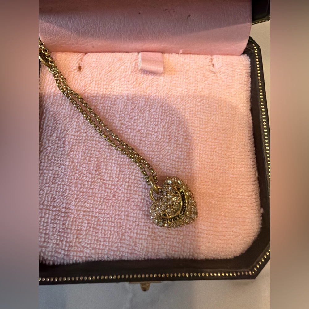 Juicy Couture Gold Heart Necklace with Box